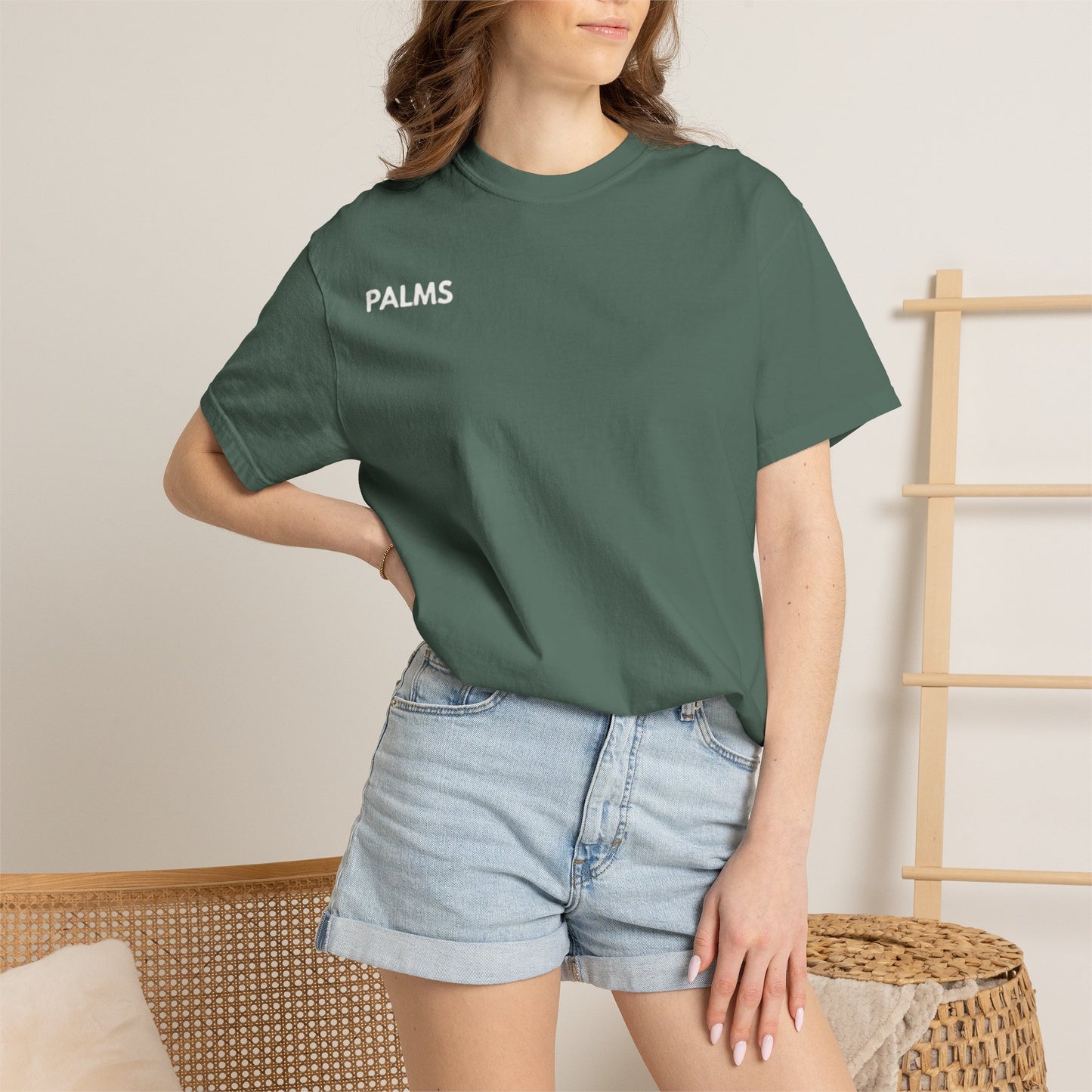 Palm Leaf Tee — Minimal Botanical Graphic T-Shirt