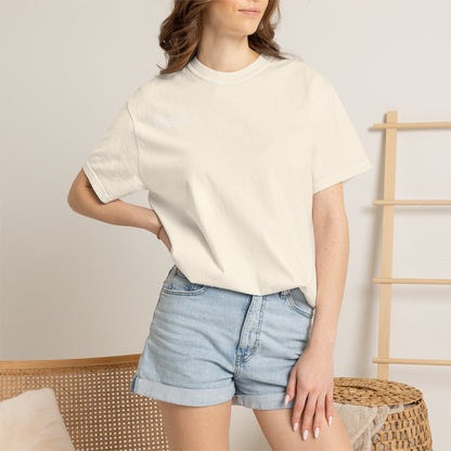 Palm Leaf Tee — Minimal Botanical Graphic T-Shirt